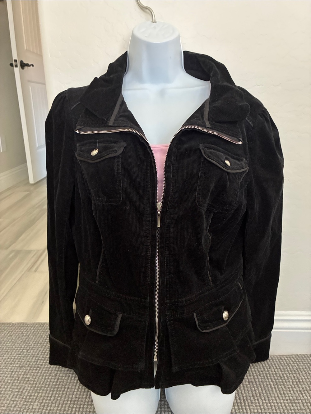 White House Black Market Women’s Size 12 Courderoy Peplum Utility Jacket, Zip Fr